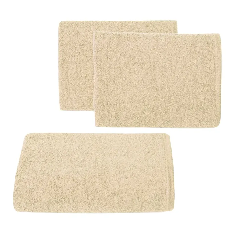 Ręcznik bawełniany gładki beżowy R46-03