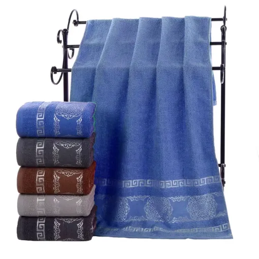 Ręcznik bawełniany niebieski z ozdobną bordiurą RGH-01