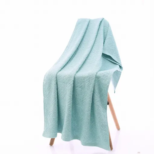 Ręcznik bawełniany miętowy z ozdobnym tłoczeniem RGL-05