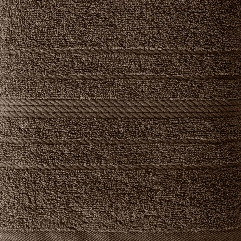 Ręcznik bawełniany brązowy z ozdobną bordiurą R174-09