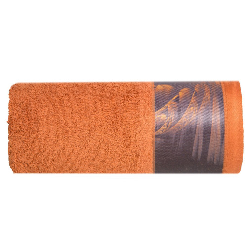 Ręcznik bawełniany ceglasty z ozdobną bordiurą R187-01