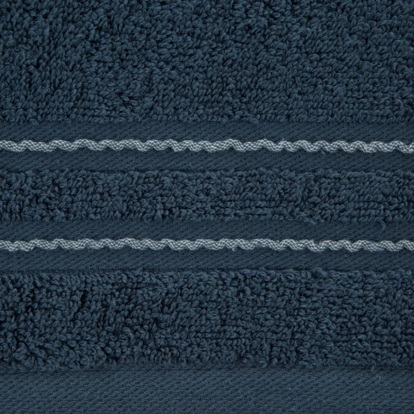 Ręcznik bawełniany ze stebnowaną bordiurą R195-11