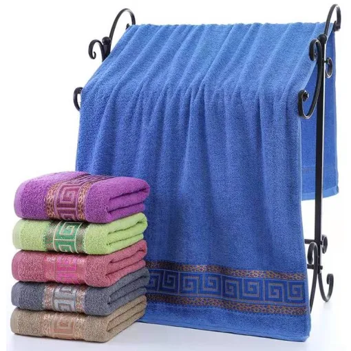 Ręcznik bawełniany z haftem Fioletowy RBX-01