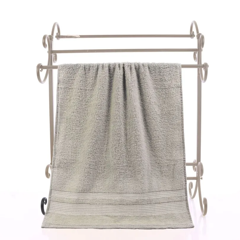 Ręcznik bawełniany z ozdobną bordiurą RGD-04